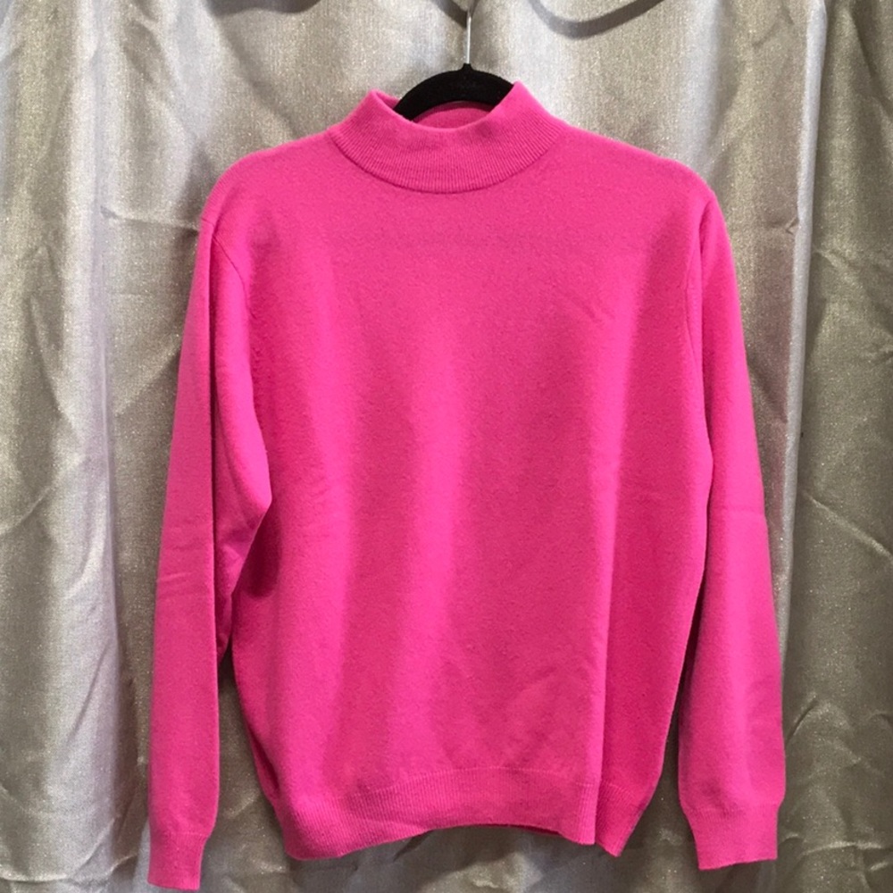 Last chance 100% cashmere sweater